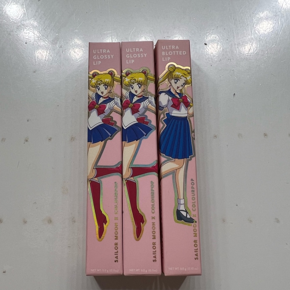 Colourpop x sailor moon